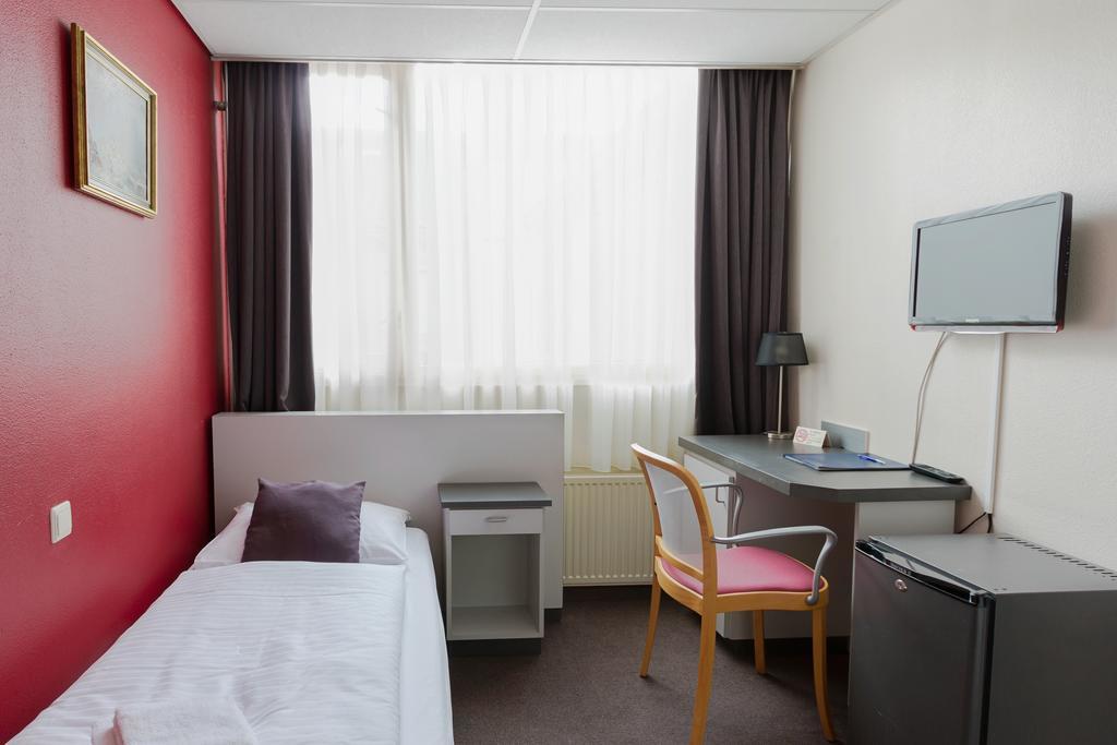 Hotel Restaurant De Baronie Boxmeer Habitación foto